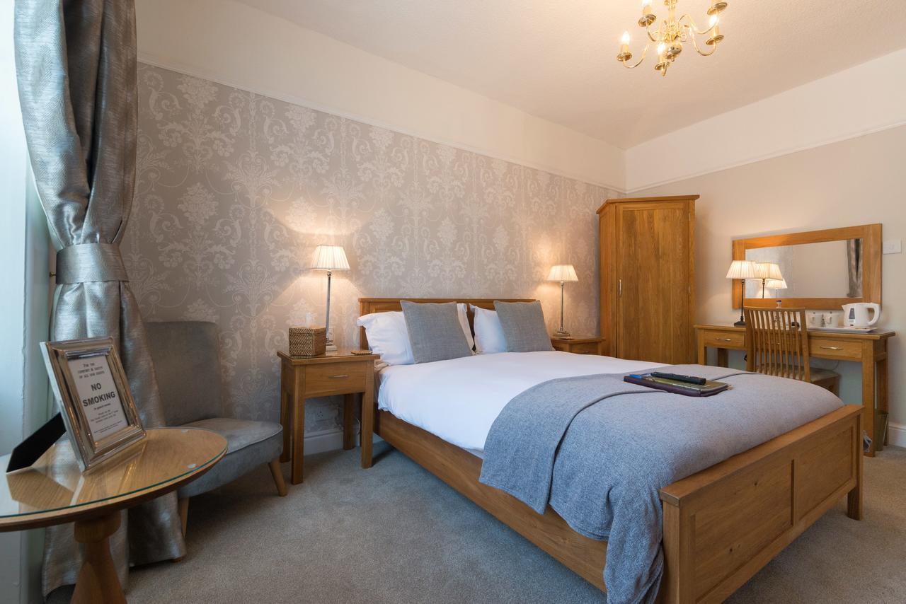 The Swan Hotel Clitheroe Bagian luar foto